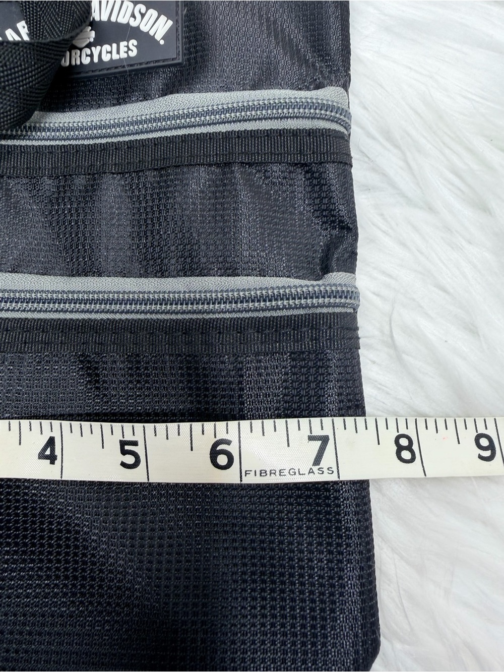 Harley-Davidson Black Nylon Crossbody Belt Bag with Gray Trim - Picture 4 of 6